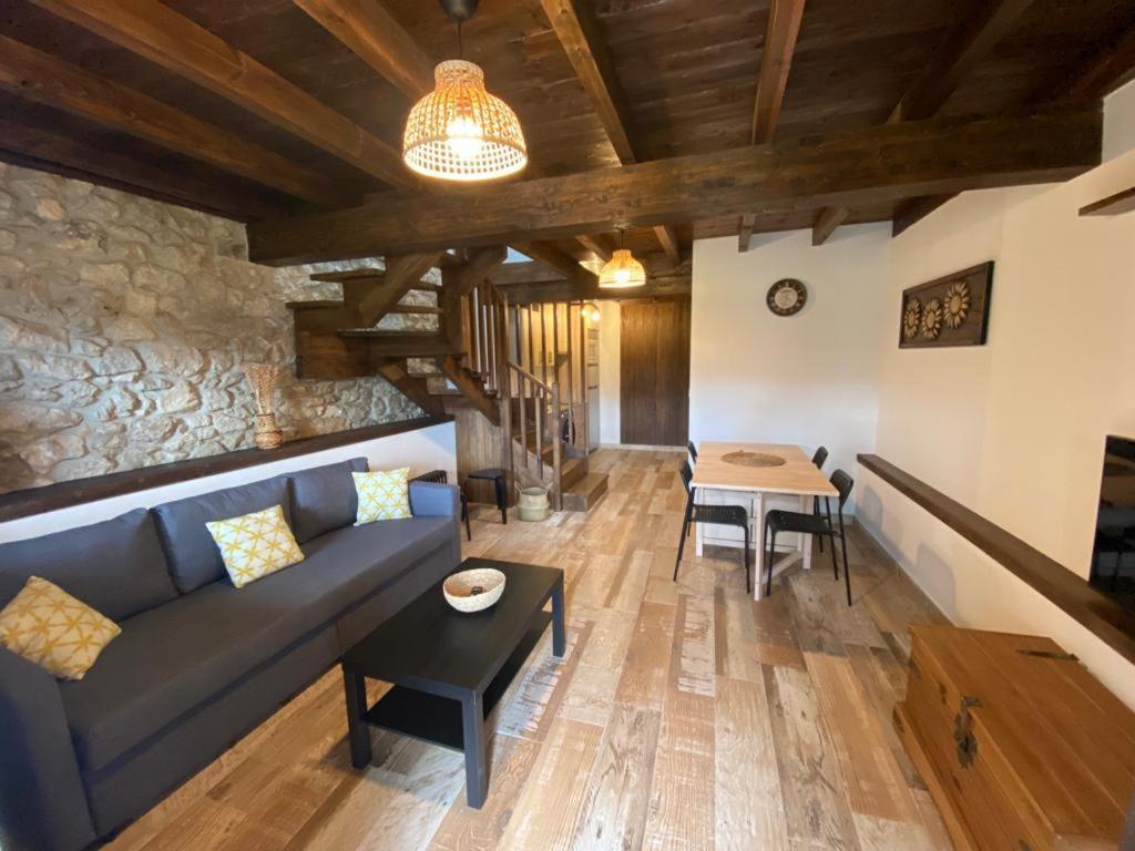 Apartamentos Rurales Playas De Niembro يانس المظهر الخارجي الصورة